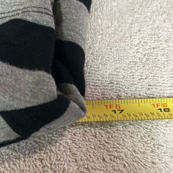 Adorable, extra small, black and gray stripe tunic - Picture 7 of 7